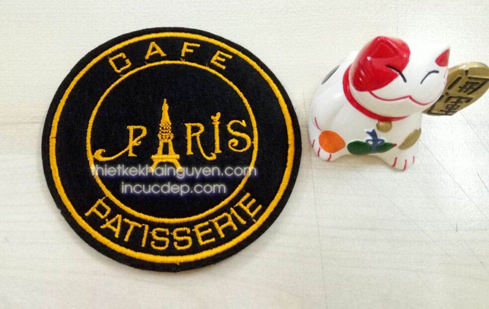 Lót ly vải của quán CAFE PARIS